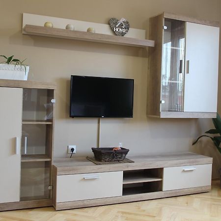 Apartment Cherry Nagybecskerek Kültér fotó